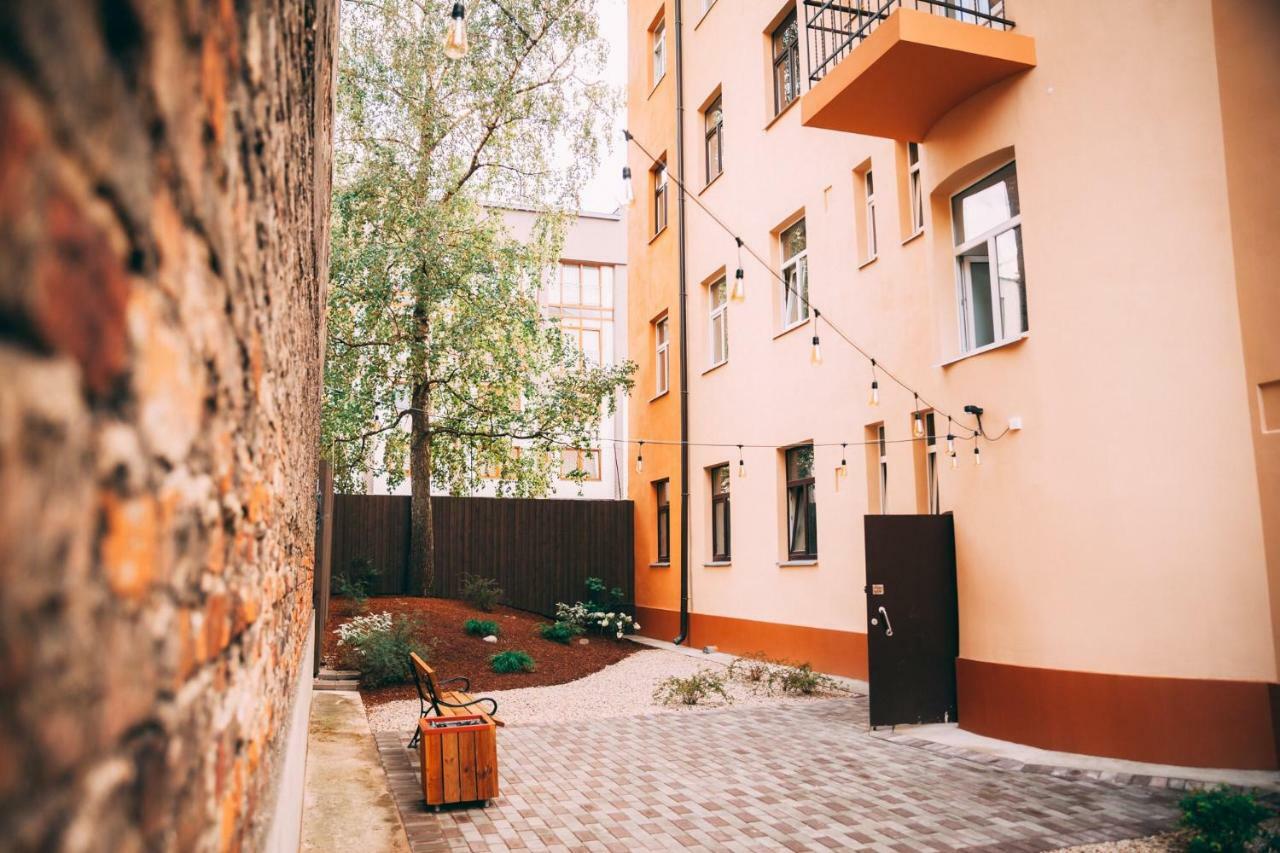 Stylish Studio Close To City Center, Cafes & Parks & Local Dining รีกา ภายนอก รูปภาพ